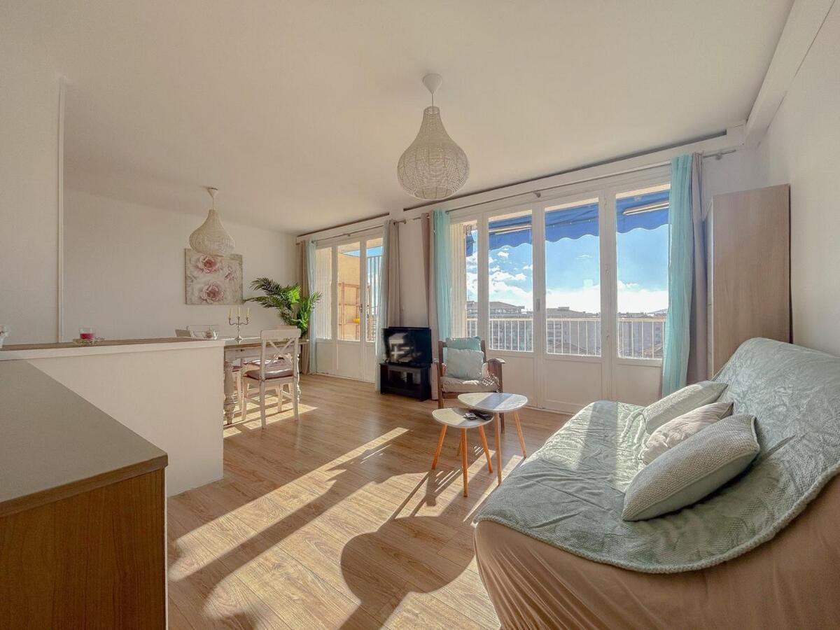 Ile D'or Spacieux Et Confortable A 100m De La * Fréjus